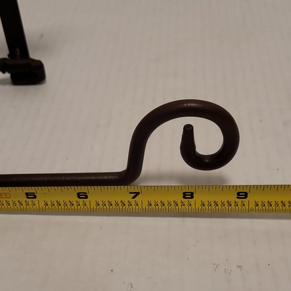 Pair of Primitive Burgundy Star Toilet Paper Holder and Towel Holder